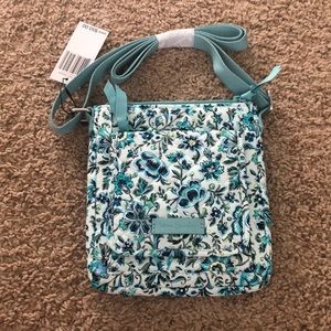 Brand New Vera Bradley Crossbag
